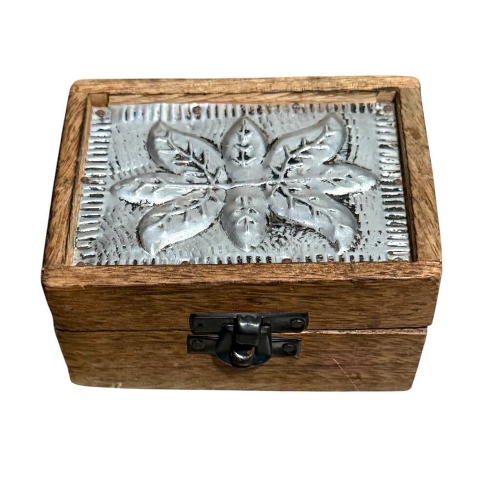 Hammered Metal & Wood Trinket Box 4"x3"